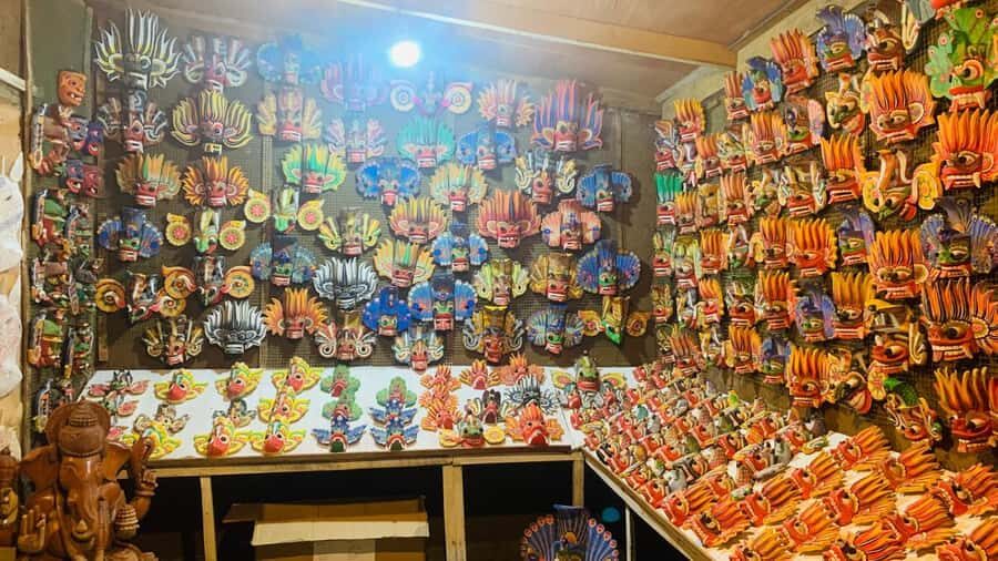 Sri Lanka Kandy city by Tuk-Tuk - Discovering Kandy: A Guide to the Tuk-Tuk Tour