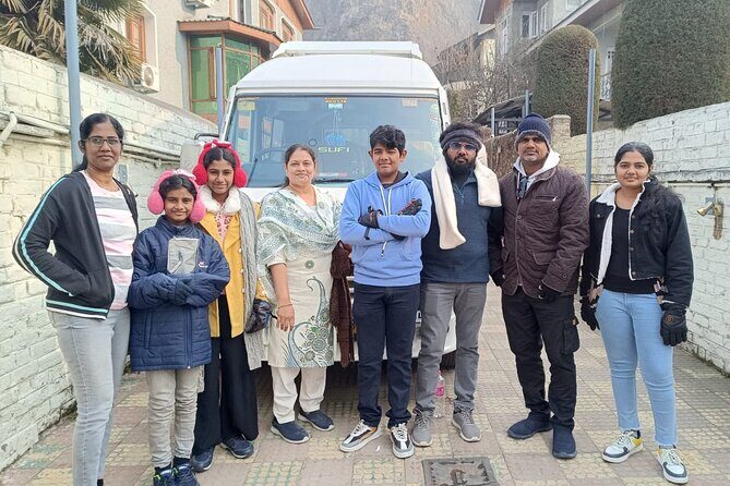 Srinagar Airport to Dal Lake Taxi Service - What to Expect from the Srinagar Airport to Dal Lake Taxi Service