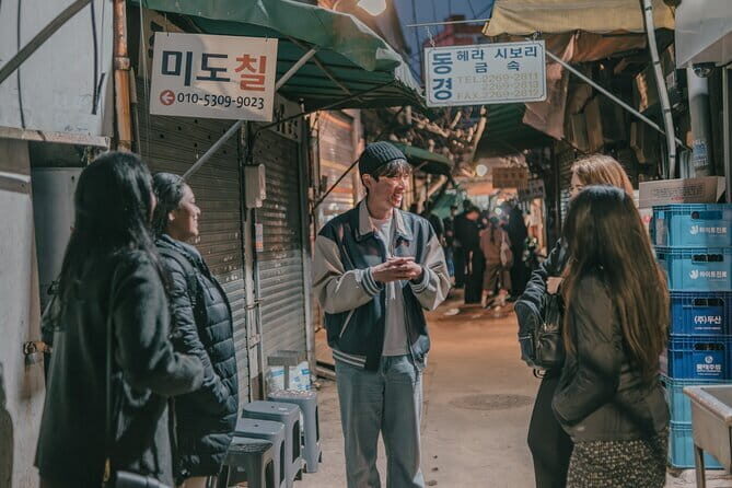 Street photoshoot and Seoul Hidden gem History Walking Tour - Authentic Insights from Reviewers