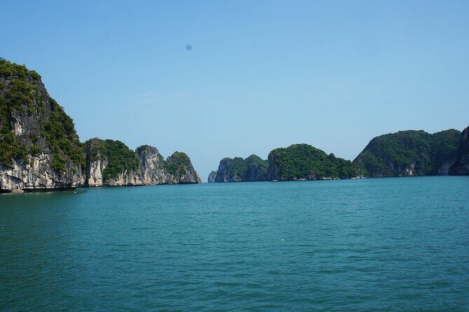 Sunset on Lan Ha Bay one of the most beautiful bay in the world - Practical Details and Value