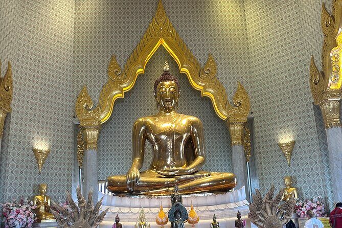 Taladnoi and Yaowarat Road. - Who Should Consider This Tour?