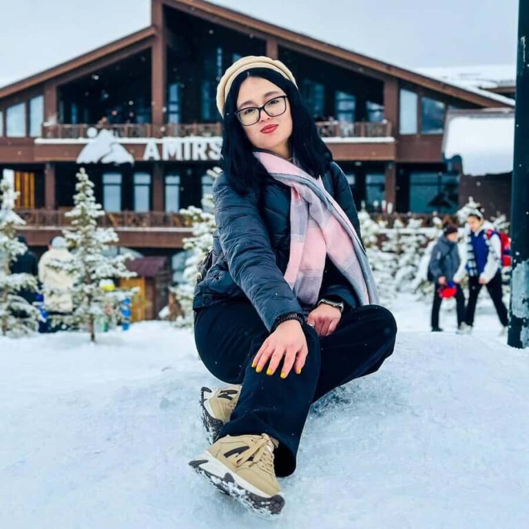 Tashkent: Mountain Excursion to Amirsoy, Chimgan, and Charvak - Transportation and Group Size