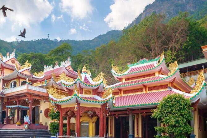 Tay Ninh Tour: Cao Dai Temple, Black Mountain & Cu Chi Tunnels - Cao Dai Temple – A Splash of Color and Spirituality