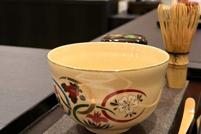 Tea and Calligraphy Session at a Table in Osaka - An in-depth look at the experience