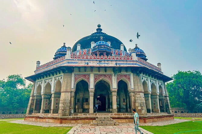 The Best of Old and New Delhi: Full-Day Private Exploration - The Itinerary in Detail