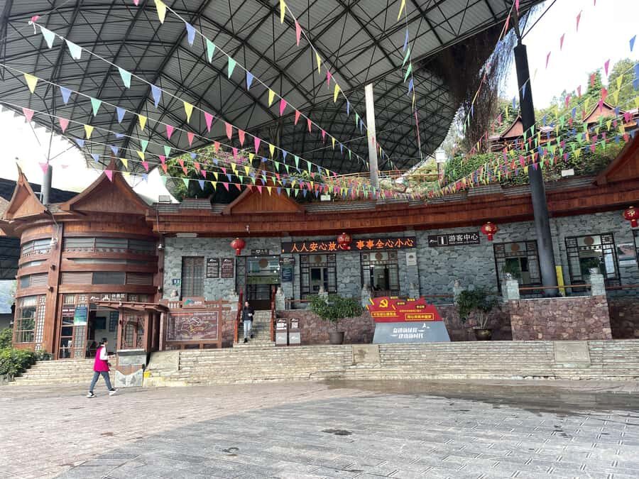 Tiger Leaping Gorge Easy Hike & Baisha Old Town Day Tour - Why This Tour Works for Travelers