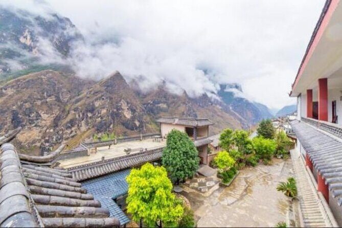 Tiger Leaping Gorge High Trail 3 Days and 2 Nights Hiking - What Makes This Tour Stand Out?