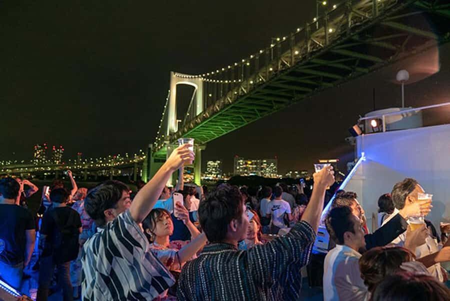 Tokyo: Boat Party with Live DJ Sets and Drinks - Why This Tour Works for You  