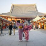 Tokyo: Luxury Kimono Walking Tour w/ Local Guide opt. Vegan - The Kimono Experience: Wearing and Walking