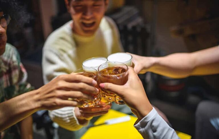 Tokyo Nightlife Like a Local: Guided Pub Hopping Walk - What You Can Expect in Terms of Logistics