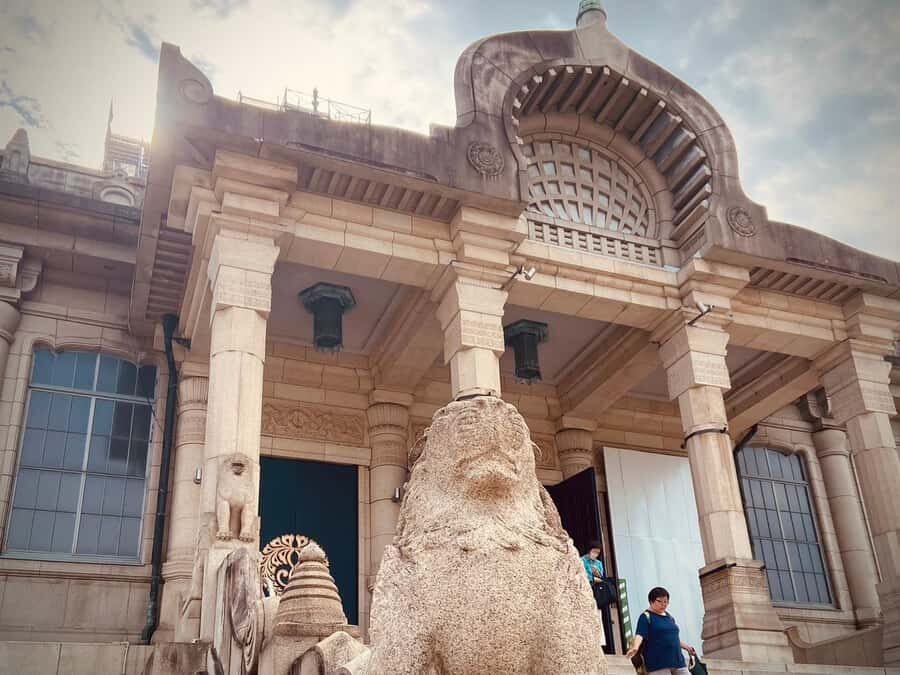 Tokyo Walking Tour: Tsukiji Market, Incense, Imperial Palace - An In-Depth Look at What to Expect