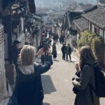 Tour Seouls oldest district with a storyteller from Bukchon - Who Should Consider This Tour?