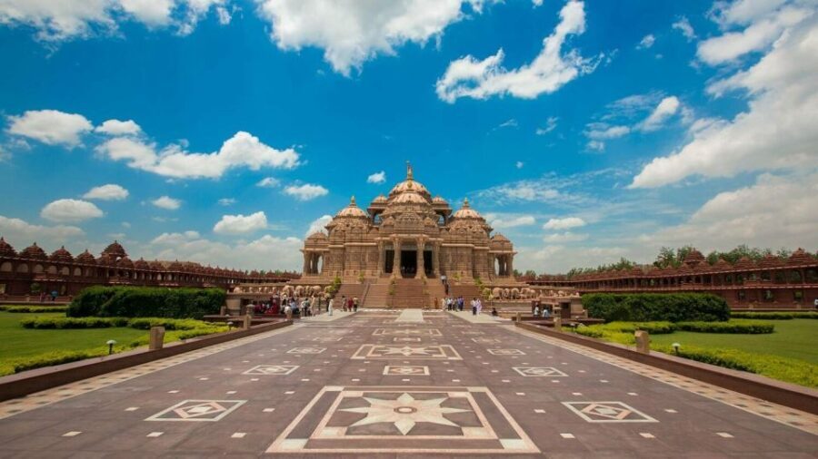 Tour To Swaminarayan Akshardham Guide & Delhi Transfers - The Value of This Tour