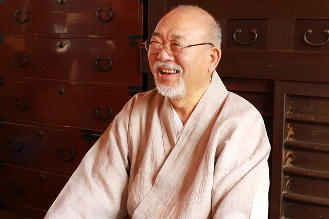 Traditional Kintsugi Workshop with a Master Craftsman - An In-Depth Look at the Kintsugi Workshop