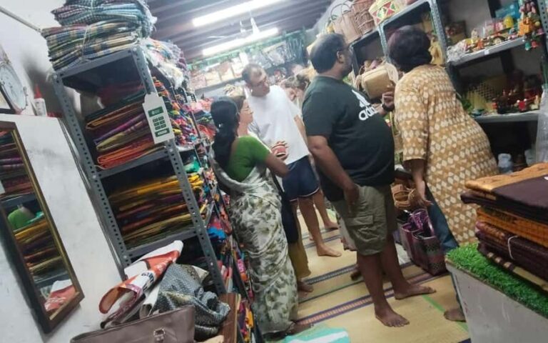 Trichy to Chettinad Heritage & Cultural Experience Day Tour - Artisans at Work: The Athangudi Tile Experience