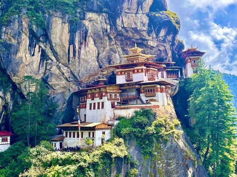 Trip to Bhutan for 8 days - What’s Included and What You Should Know