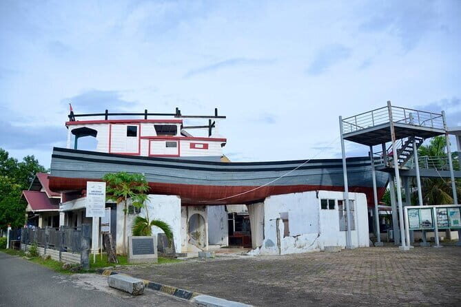 Tsunami Museum and Affected Areas Tour of Banda Aceh - The Practicalities: Transportation, Pricing, and What’s Included