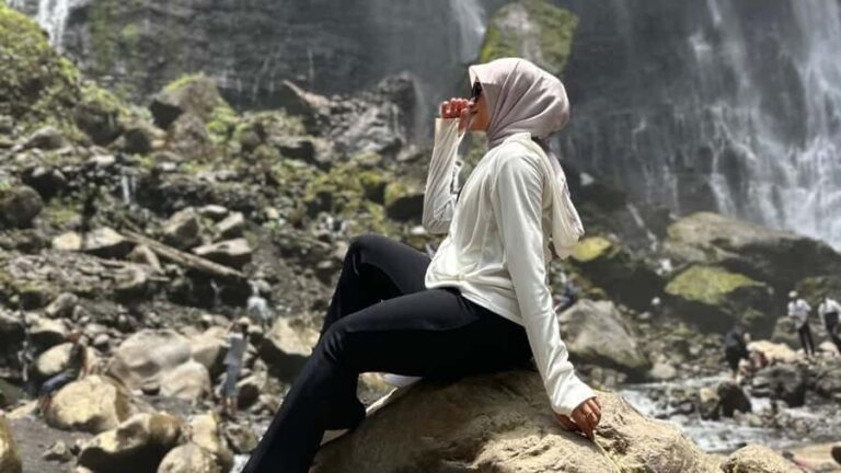 Tumpak Sewu Waterfall : 1 Day Trip from Malang or Surabaya - The Practical Aspects