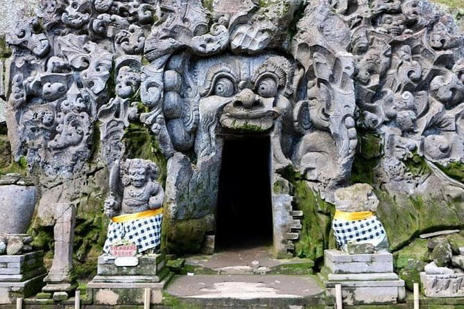 Ubud: Holy Water Temple, Volcano View, Rice Terrace, MonkeyForest - Why This Tour Works