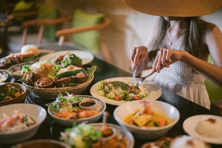 Ubud: Paoman Restaurant Lush Jungle Dining E-Voucher - Who Will Love This Experience?