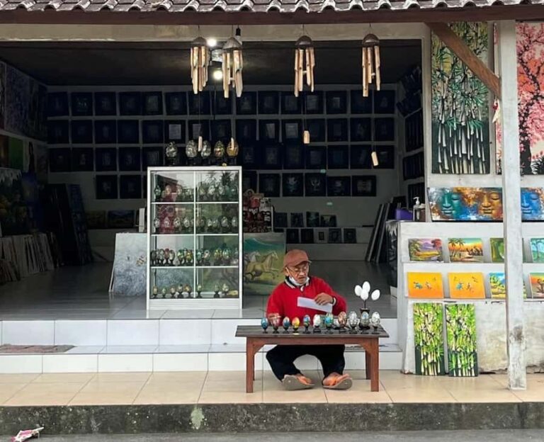 Ubud:Balinese Egg Painting, Canvas, and Canang Sari Offering - Exploring the Workshop: What to Expect from Start to Finish