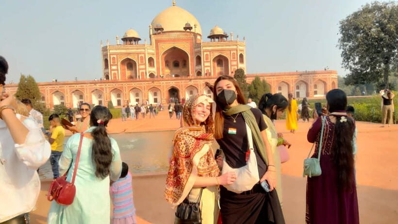 "Unforgettable Delhi: Iconic Landmarks & Hidden Gems". - FAQ