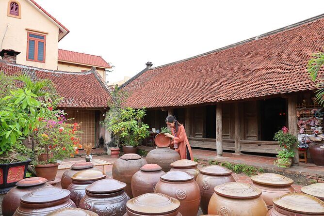 Unique Culture and Art Experience in Duong Lam Ancient Village - Deep Dive into the Experience