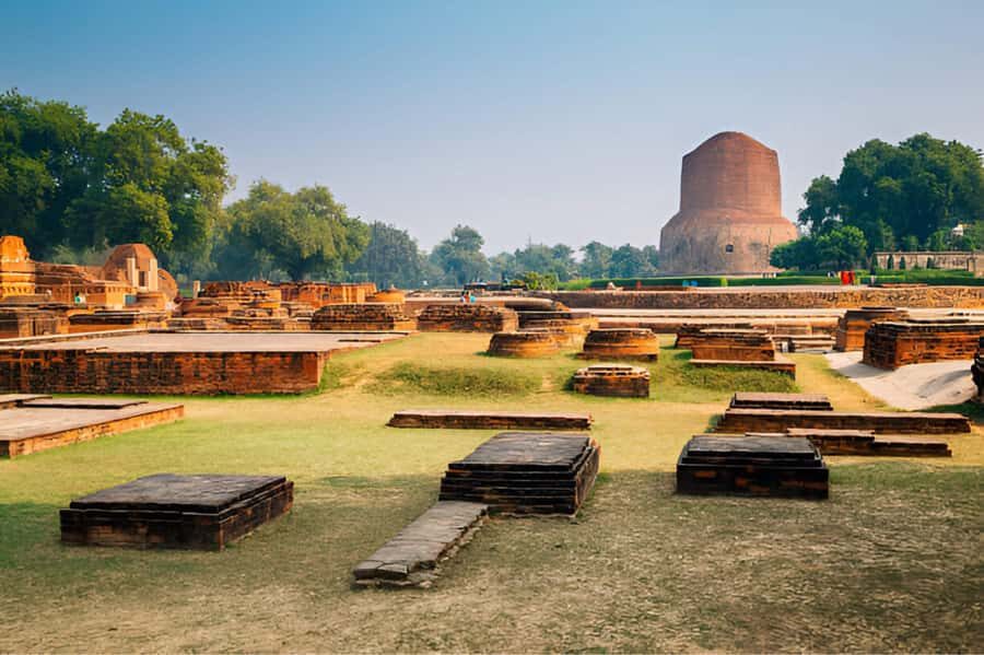 Varanasi: 4-Day Guided Tour with Boat Ride and Aarti - Practical Insights: What to Expect