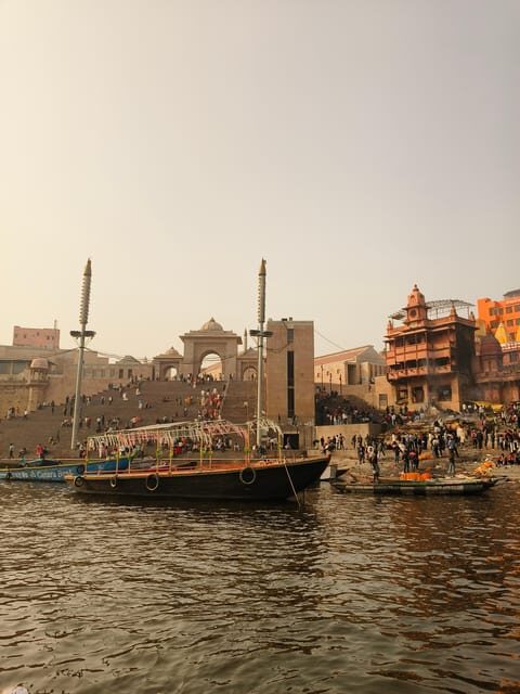 Varanasi: Manikarnika Ghat (Oldest Cremation Site) Tour - Exploring Manikarnika Ghat: What’s Included and Why It Matters