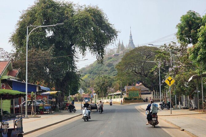 Visit Phnom Udong and Silk Island by Khmer Traditional Tuk-Tuk - Why Choose This Tour? What Makes It Special