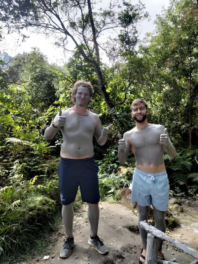 Volcano, Hot Spring, Mud Bath & Tea plantation all included - FAQ