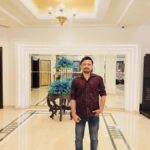 Walking through narrow street and exploring Ghats - Why This Tour Works for You