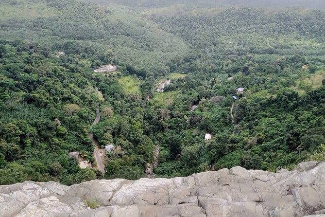 Waterfall Tour & nine arch bridge Ella - An In-Depth Look at the Waterfall & Bridge Tour
