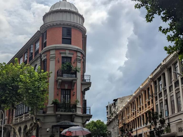 Wuhan: Guided Tour Yellow Crane Tower, Bridge, and Monastery - Practical Details & How to Make the Most of It