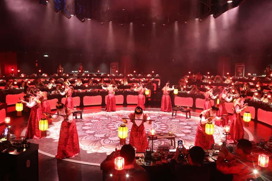 Xi'an: Royal Cultural Dinner Show  WuHuangShengYan - The Value and Pricing