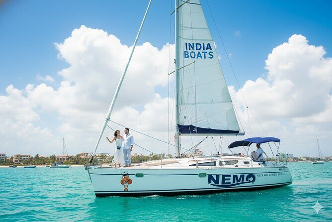 Yachting Adventure Amidst Mumbai's Coastal Charm on Premium Yacht - FAQs
