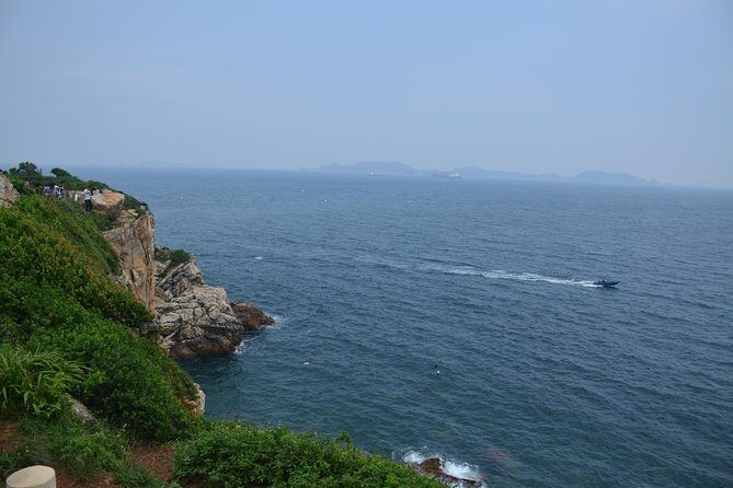 Yangmeikeng Seashore Hiking Tour in Shenzhen - Who is this tour best suited for?