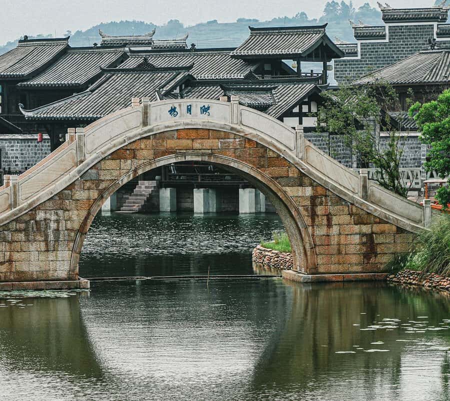 Yibin: The brewing legend of Wuliangye liquor - Practical Details & Value for Money