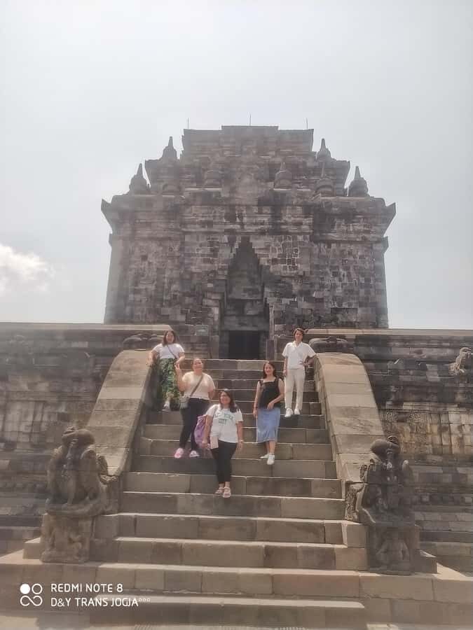 Yogyakarta: Borobudur Climbing Guarantee and Prambanan Tour - Practicalities & Tips for Making the Most of Your Day