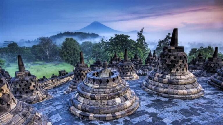 Yogyakarta: Borobudur Half-Day Tour with Climb up Access - Who Should Book This Tour?