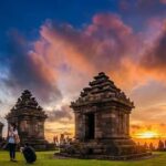 Yogyakarta: Candi Ijo Sunrise Hike and Breakfast Tour - The Itinerary in Detail: What You Can Expect