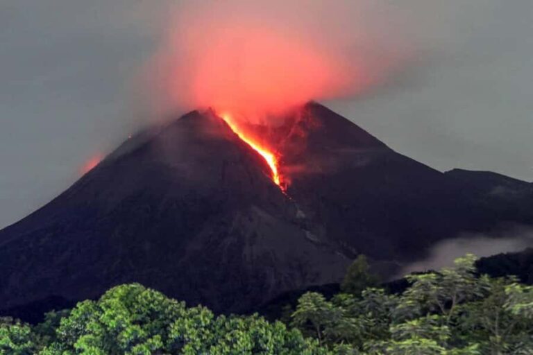 Yogyakarta; Merapi Night Lava & Drone Adventure - An in-depth look at what this tour offers