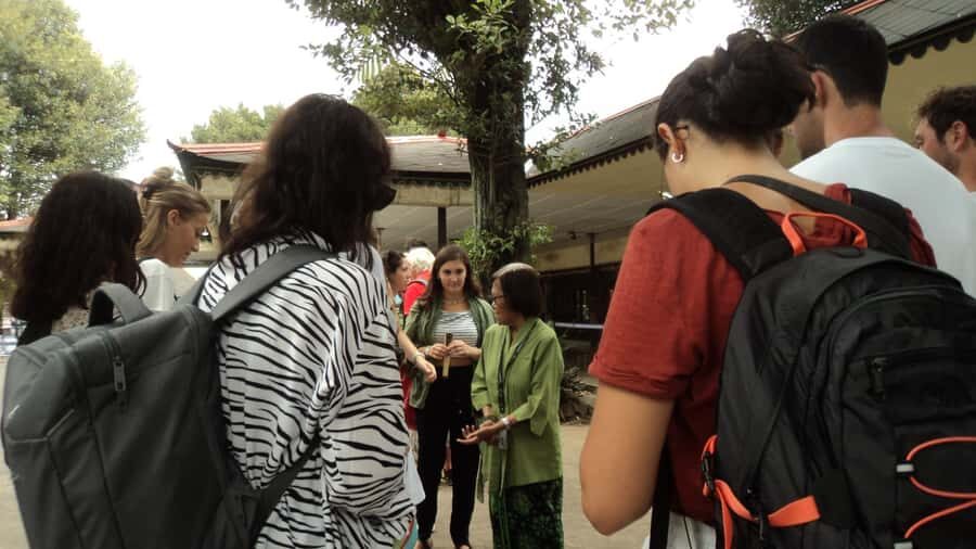 Yogyakarta: Monarch History Guided Walking Tour - In-Depth Look at the Tour Experience
