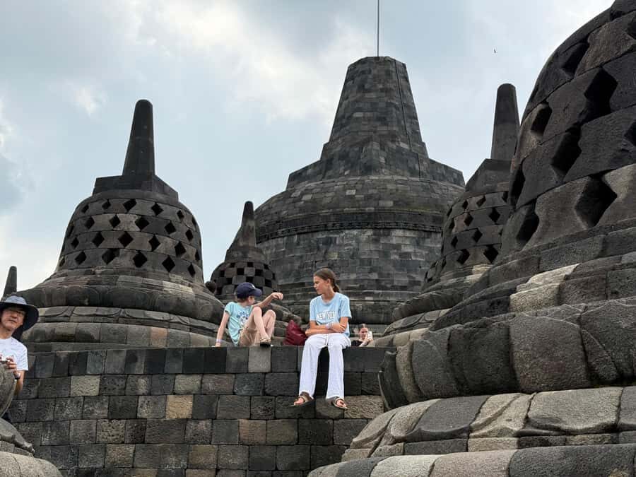 Yogyakarta:Borobudur Temple & Borubudur Village Cycling Tour - Practical Details: What to Expect