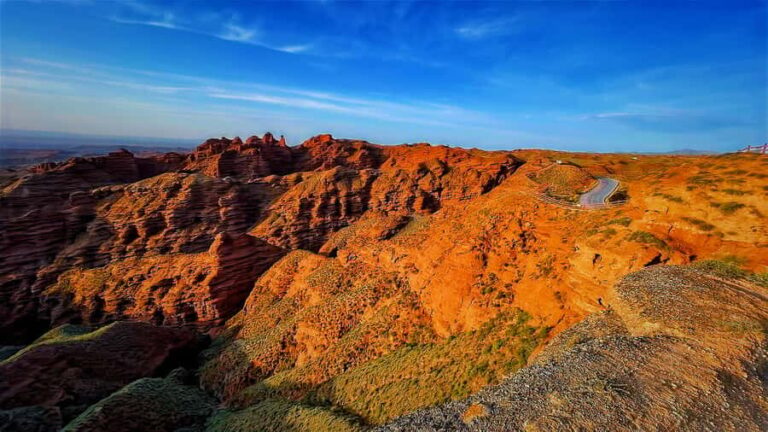 Zhangye: Pingshan Lake Grand Canyon & Danxia Day Trip - Why This Tour Is a Great Choice