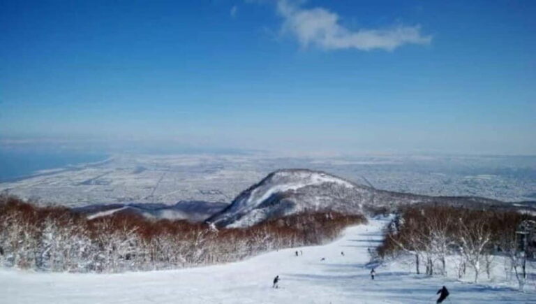1-Day Ski Tour Package from Sapporo Station - The Sum Up