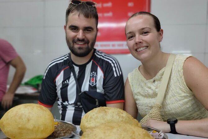 11 Street Foods of Old Delhi ChandniChowk Market with Local Guide - Who Will Love This Tour?