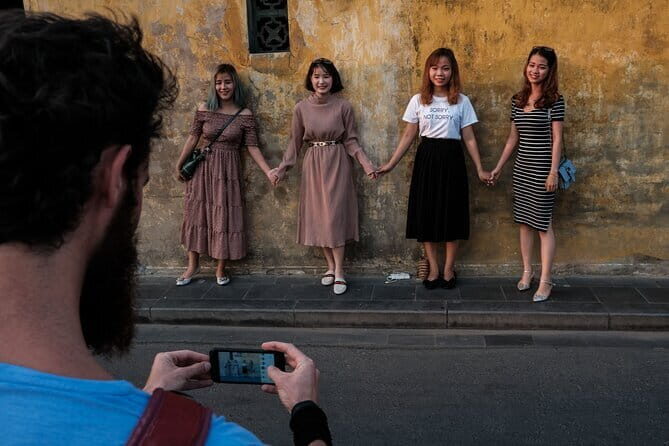 150-Minute Private Morning Old Town Photo Walk - The Itinerary: A Step-by-Step Guide