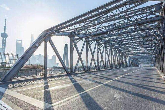 2.5-Hour Private Shanghai Bund Walking Tour including Local Dumpling Tasting - Value and Practicality