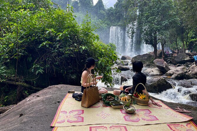 2 Day Angkor Wat Kulen Mountain Beng Mealea Floating Village Tour - What Makes This Tour Stand Out